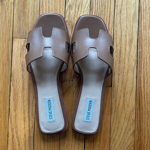 Steve Madden Women's Haydn Cognac Leather Brown Slide Sandals 9 Brand New in Box